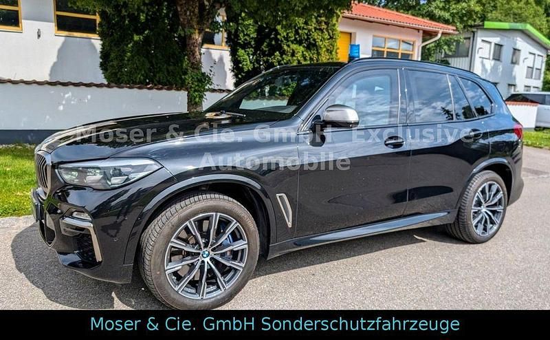 Schwarz Gebraucht 2021 BMW X5 M50 Performance SUV | 170.170 € - Bild 1/4