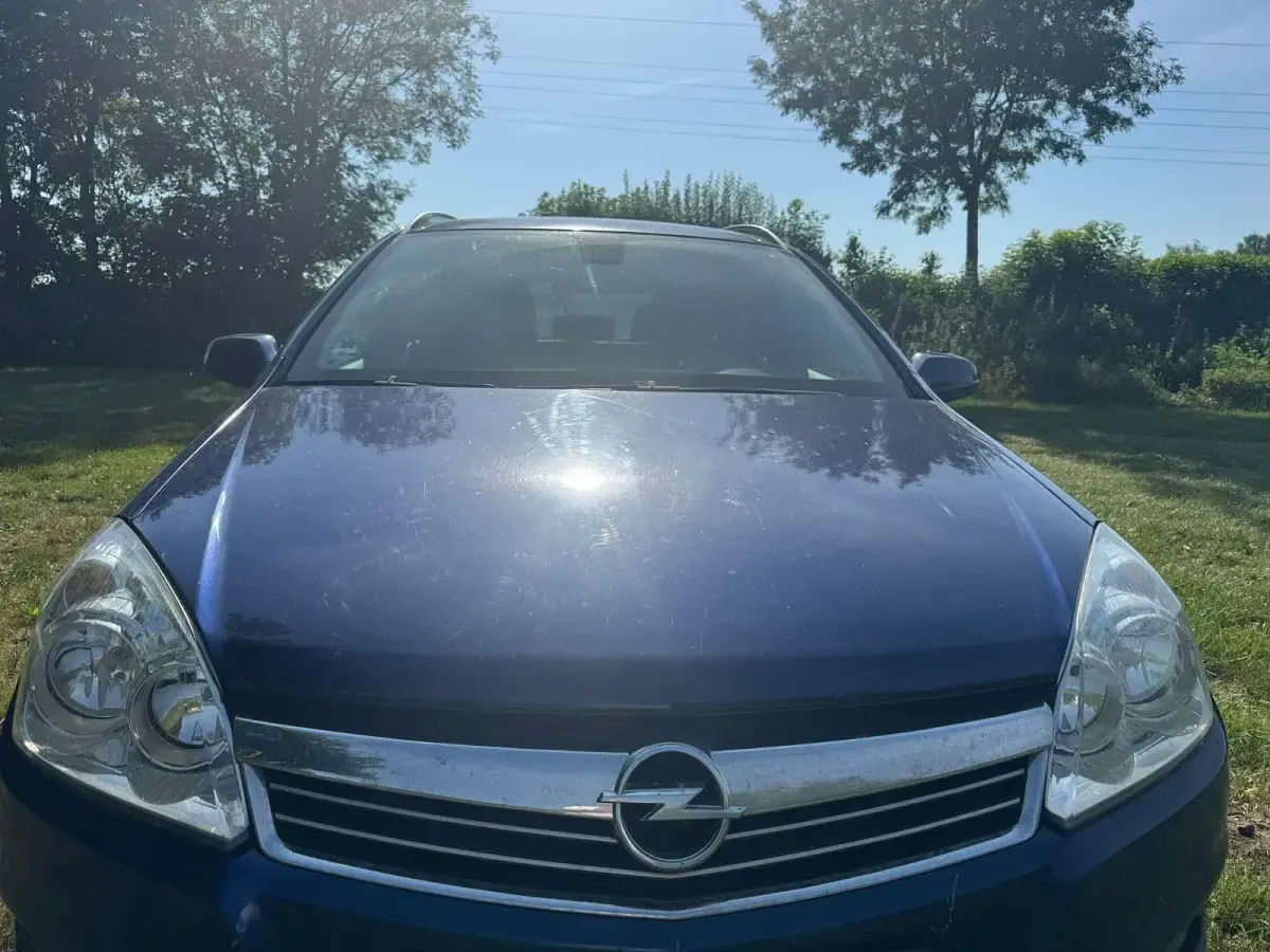Gebraucht Opel Astra 120 PS (88 kW) 2007 Blau Kombi