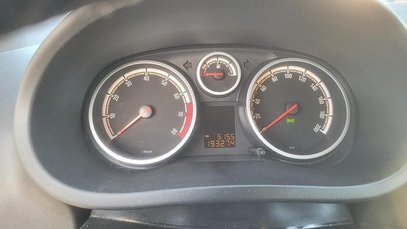 Gebraucht Opel Corsa 85 PS (62 kW) 2013 Kleinwagen