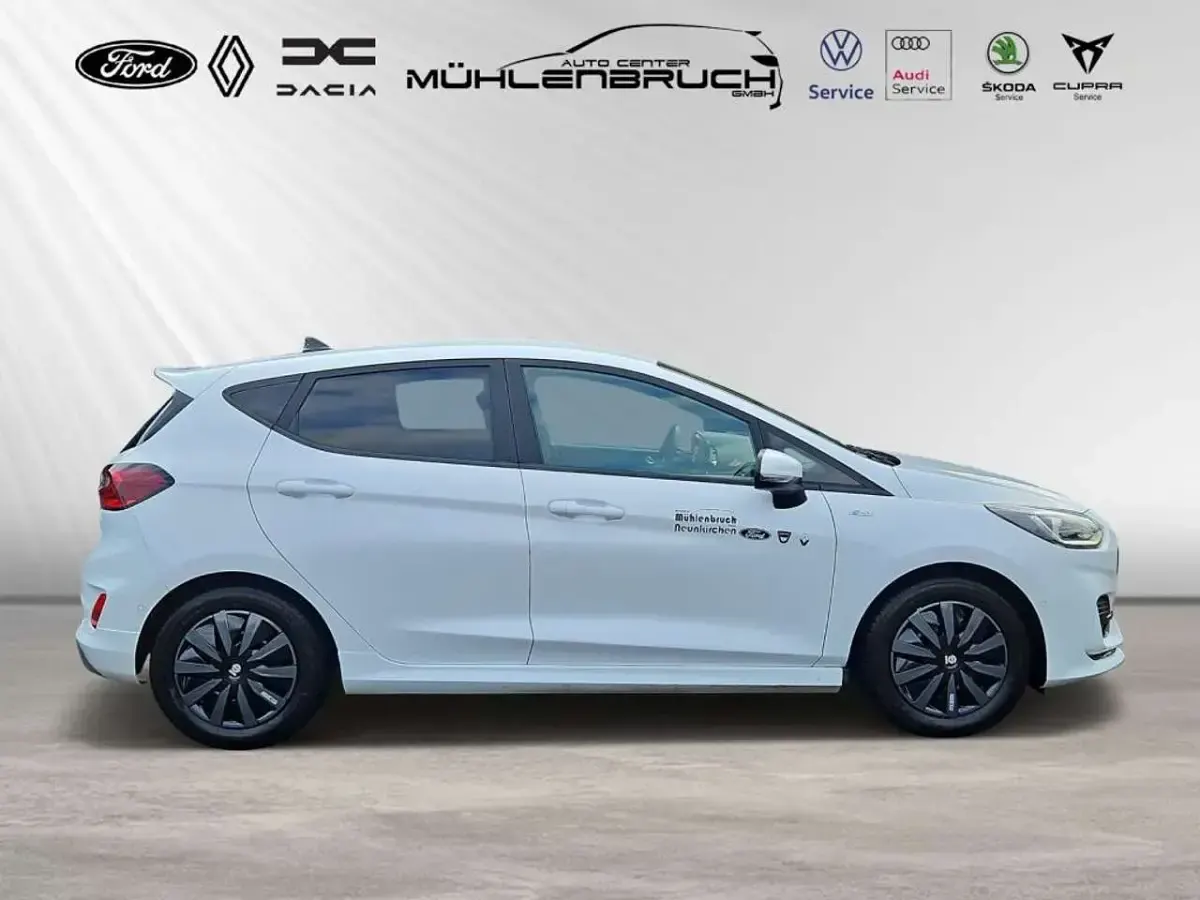 Gebraucht Ford Fiesta ST-Line X 125 PS (91 kW) 2022 Frozen white Kleinwagen