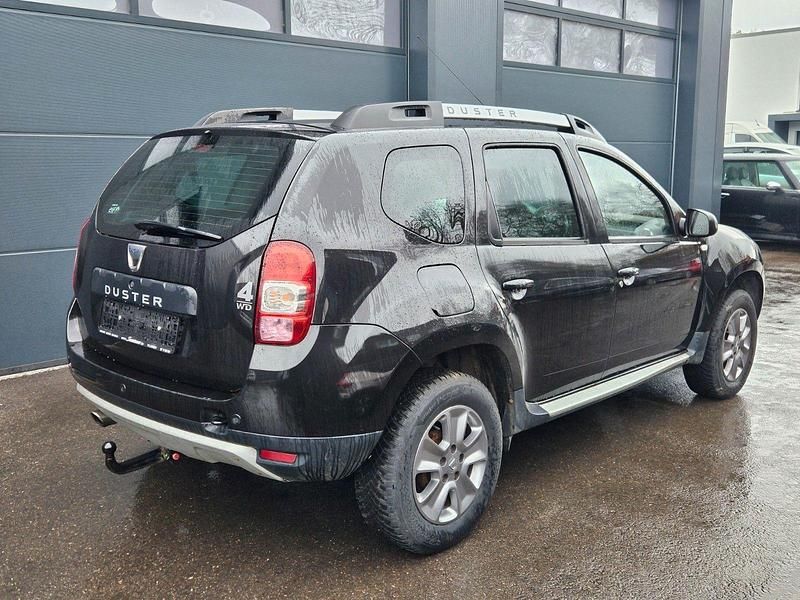 Gebraucht Dacia Duster Prestige 125 PS (91 kW) 2016 Schwarz SUV