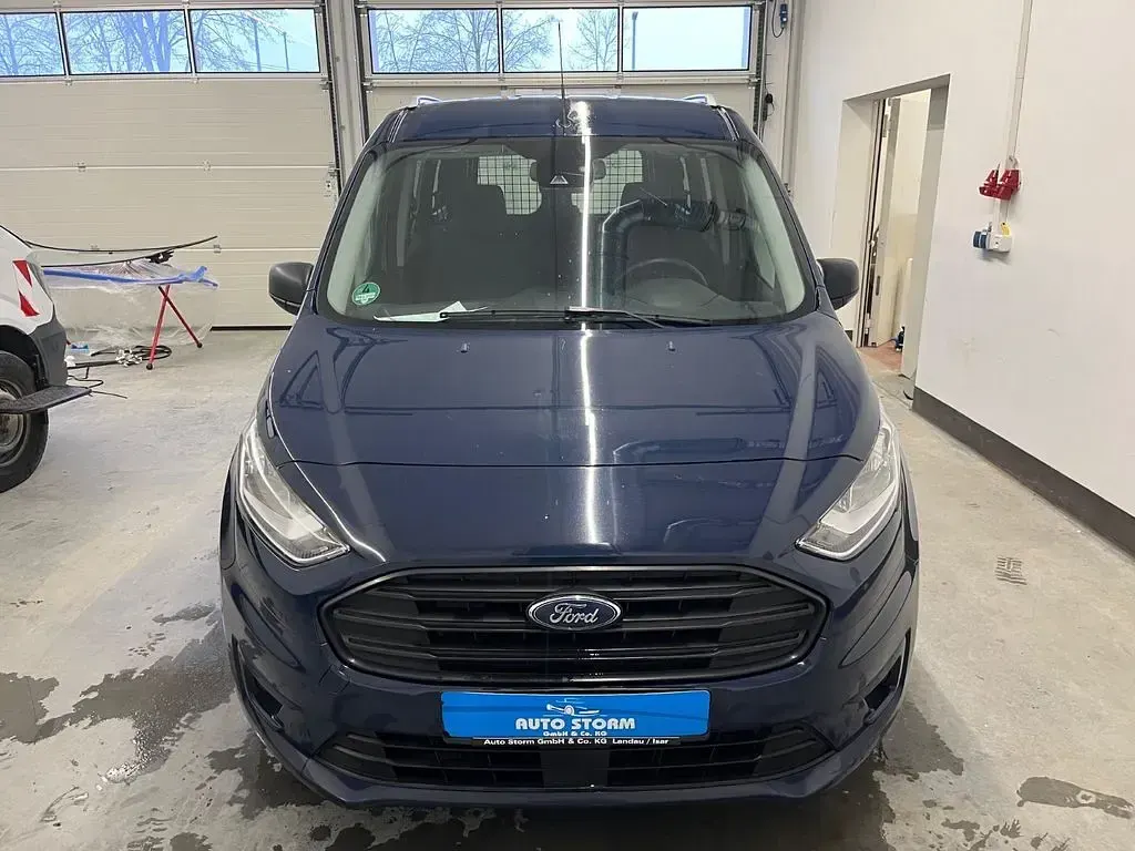 Gebraucht Ford Transit Connect 120 PS (88 kW) 2019 Blazerblau Van / Kleinbus