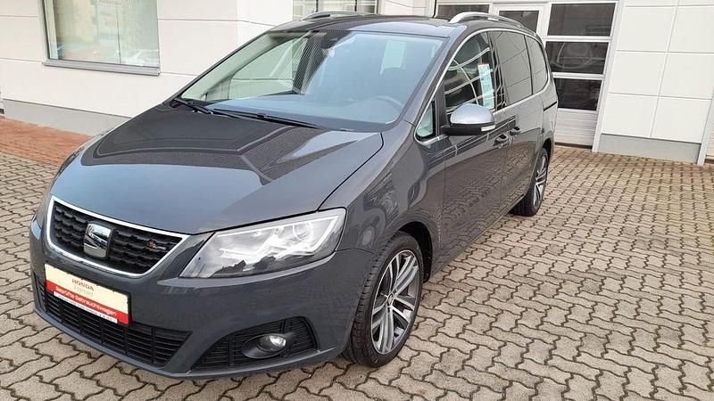 Gebraucht Seat Alhambra FR-Line 150 PS (110 kW) 2022 Grau Van / Kleinbus