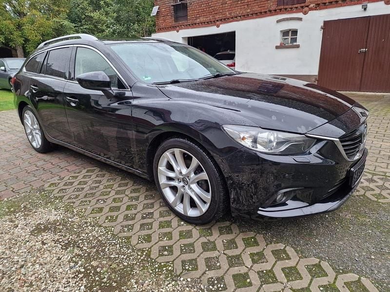 Schwarz Gebraucht 2015 Mazda 6 Exclusive-Line Kombi | 6.800 € (Superpreis) - Bild 1/4
