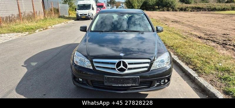 Gebraucht Mercedes C200 184 PS (135 kW) 2009 Schwarz Limousine