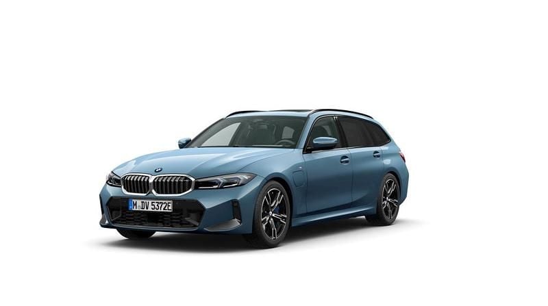 Gebraucht BMW 330 Shadowline 184 PS (135 kW) 2026 Kombi