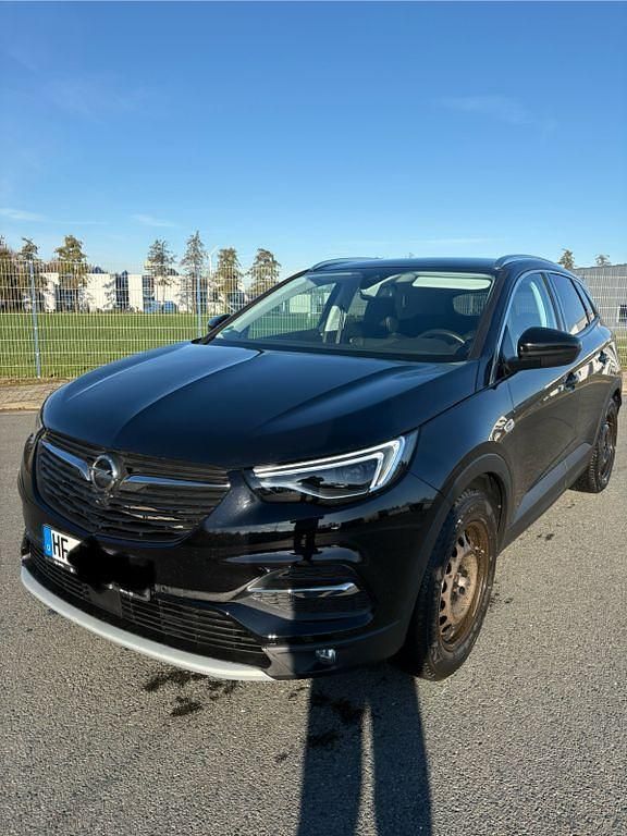 Schwarz Gebraucht 2020 Opel Grandland X Ultimate SUV | 16.900 € (Superpreis) - Bild 1/4