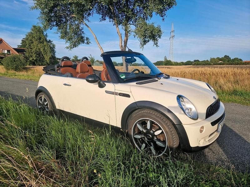 Beige Gebraucht 2025 Mini Cooper Cabriolet Cabrio | 5.800 € - Bild 1/4