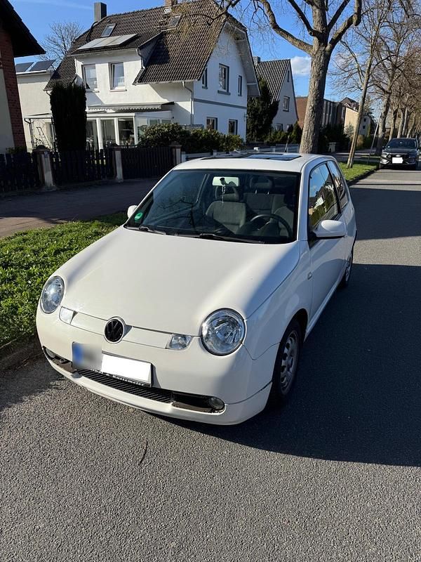 Gebraucht VW Lupo 61 PS (44 kW) 2002 Weiß Kleinwagen