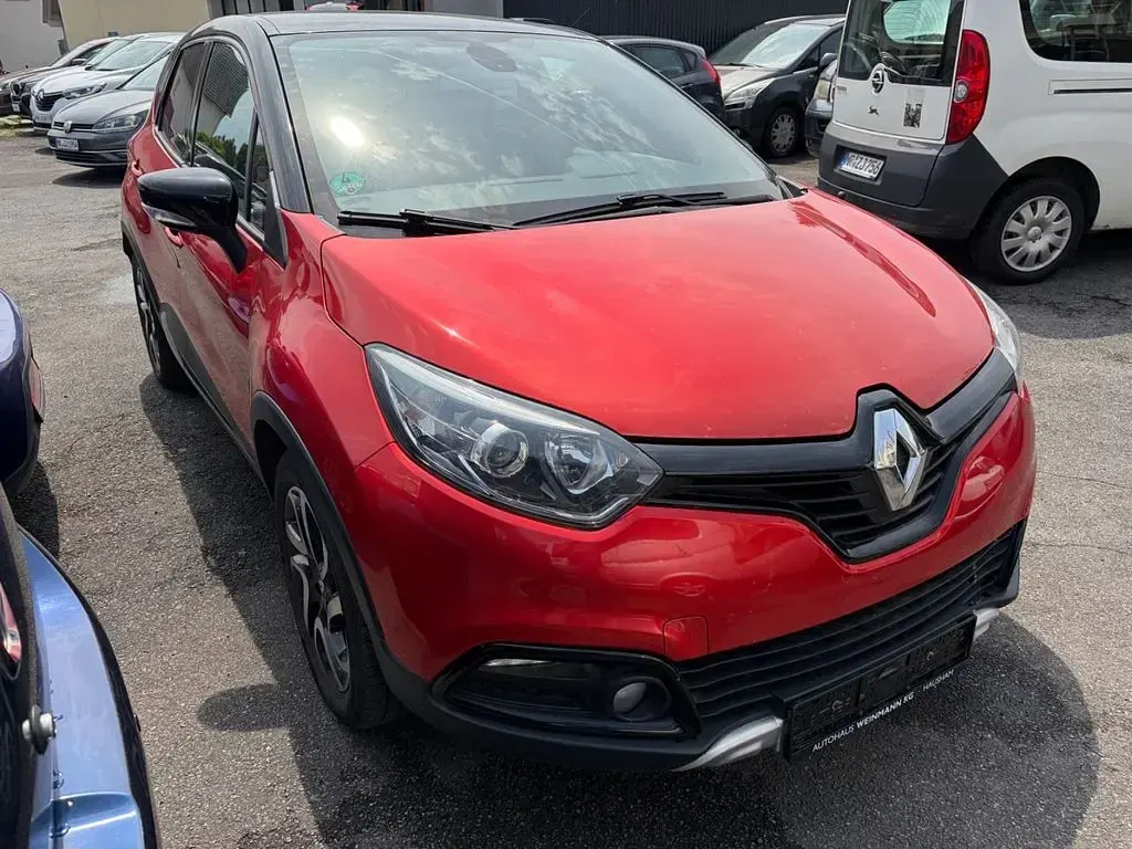 Gebraucht Renault Captur XMOD 110 PS (80 kW) 2016 Rot SUV
