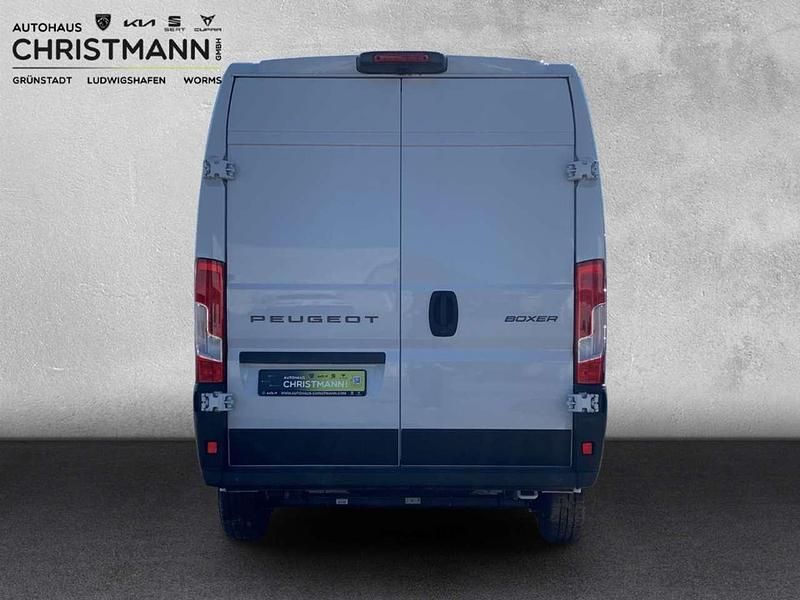 Neu Peugeot Boxer 140 PS (102 kW) 2025 Weiß Van