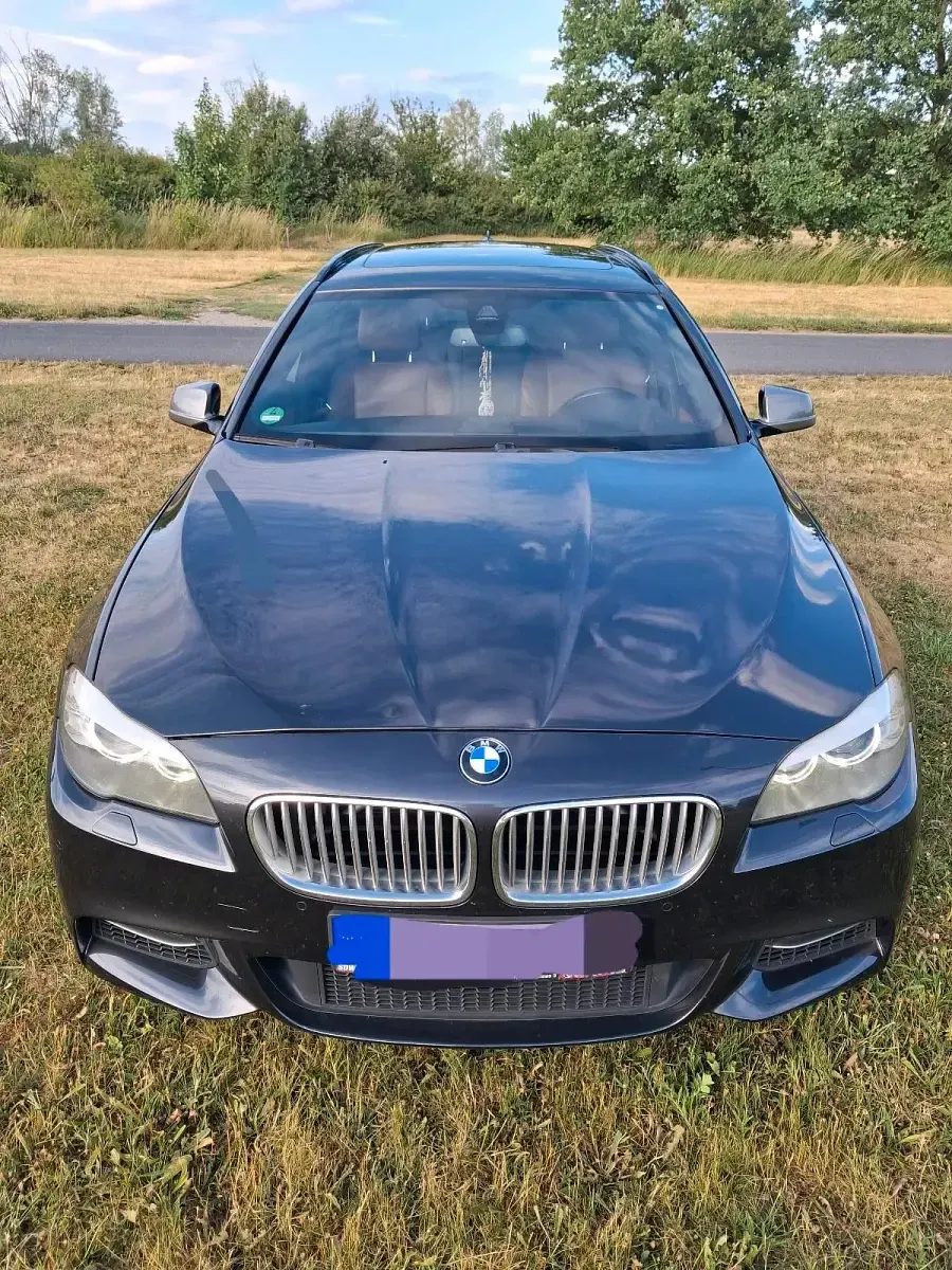 Gebraucht BMW M550 381 PS (280 kW) 2013 Schwarz Limousine