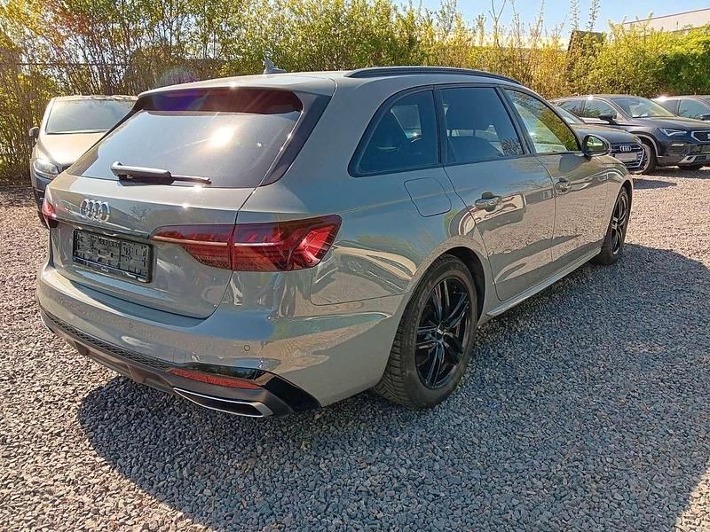 Gebraucht Audi A4 S-Line 190 PS (139 kW) 2020 Quantumgrau Kombi