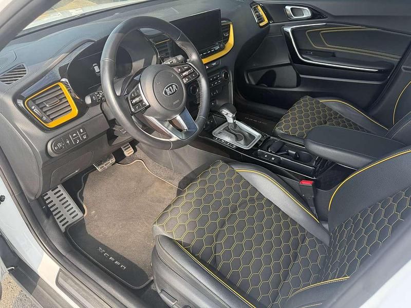 Gebraucht Kia XCeed Xdition 160 PS (117 kW) 2022 (hw2) deluxeweiss met. SUV