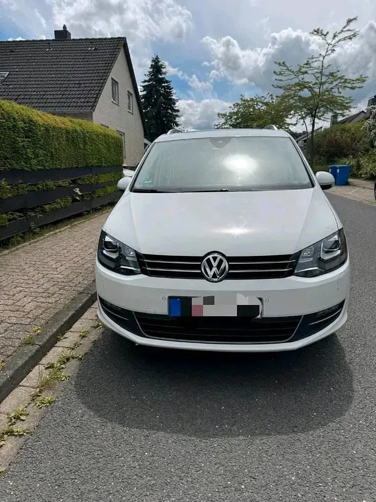 Gebraucht VW Sharan Highline 177 PS (130 kW) 2014 Weiß Van / Kleinbus