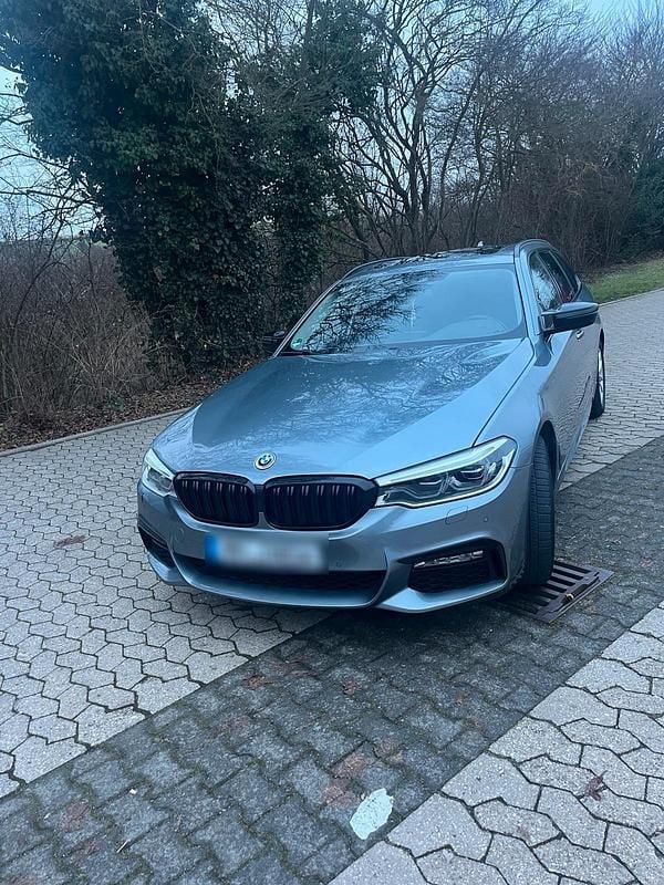 Gebraucht BMW 520 M Sport 190 PS (139 kW) 2017 Grau Kombi