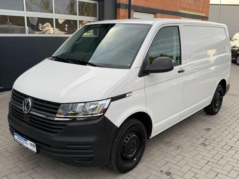 Weiß Gebraucht 2022 VW Transporter Van | 26.999 € (Fairer Preis) - Bild 1/4