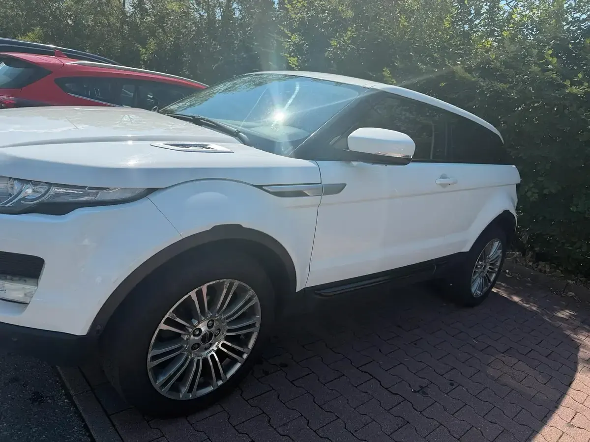 Gebraucht Land Rover Range Rover evoque 190 PS (139 kW) 2011 Weiß Coupé