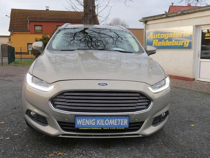 Gebraucht Ford Mondeo 160 PS (117 kW) 2015 Beige Kombi