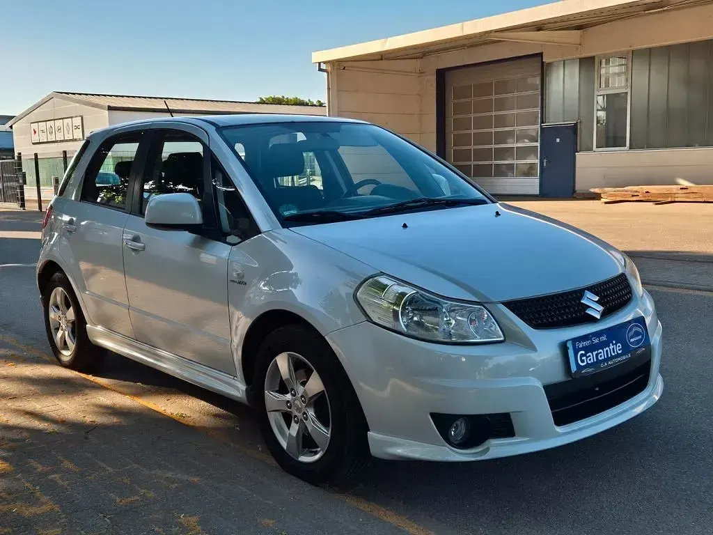 Gebraucht Suzuki SX4 120 PS (88 kW) 2010 Weiß Limousine