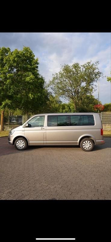 Beige Gebraucht 2017 VW T6 Van | 22.500 € (Superpreis) - Bild 1/4