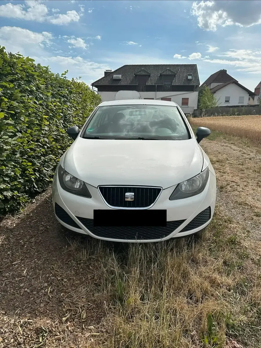 Gebraucht Seat Ibiza 75 PS (55 kW) 2011 Weiß Kleinwagen