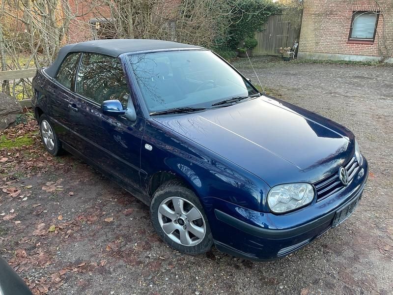 Gebraucht VW Golf Cabriolet 90 PS (66 kW) 2001 Blau Cabrio