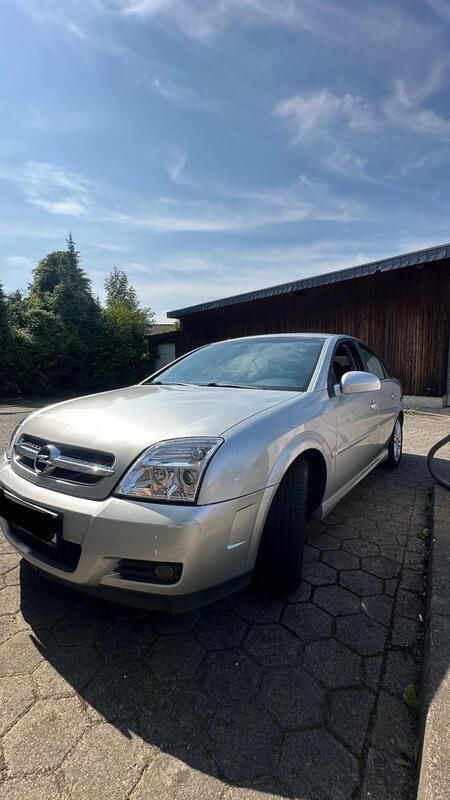 Silber Gebraucht 2004 Opel Vectra GTS Limousine | 2.750 € (Fairer Preis) - Bild 1/4