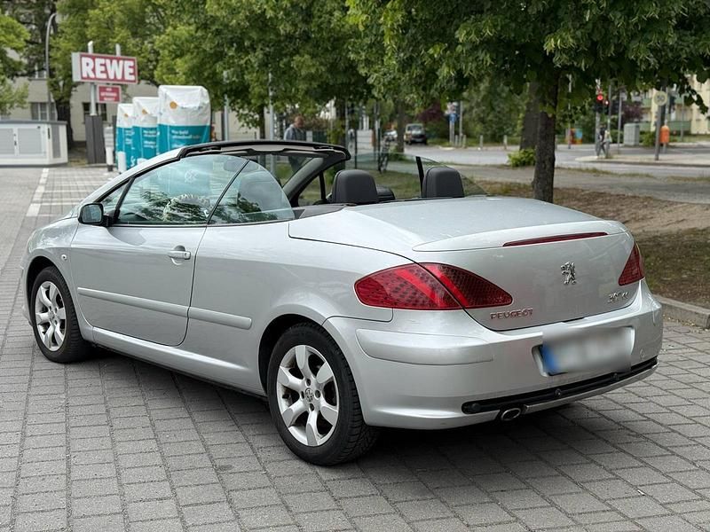 Silber Gebraucht 2008 Peugeot 307 CC Cabrio | 2.500 € (Fairer Preis) - Bild 1/4