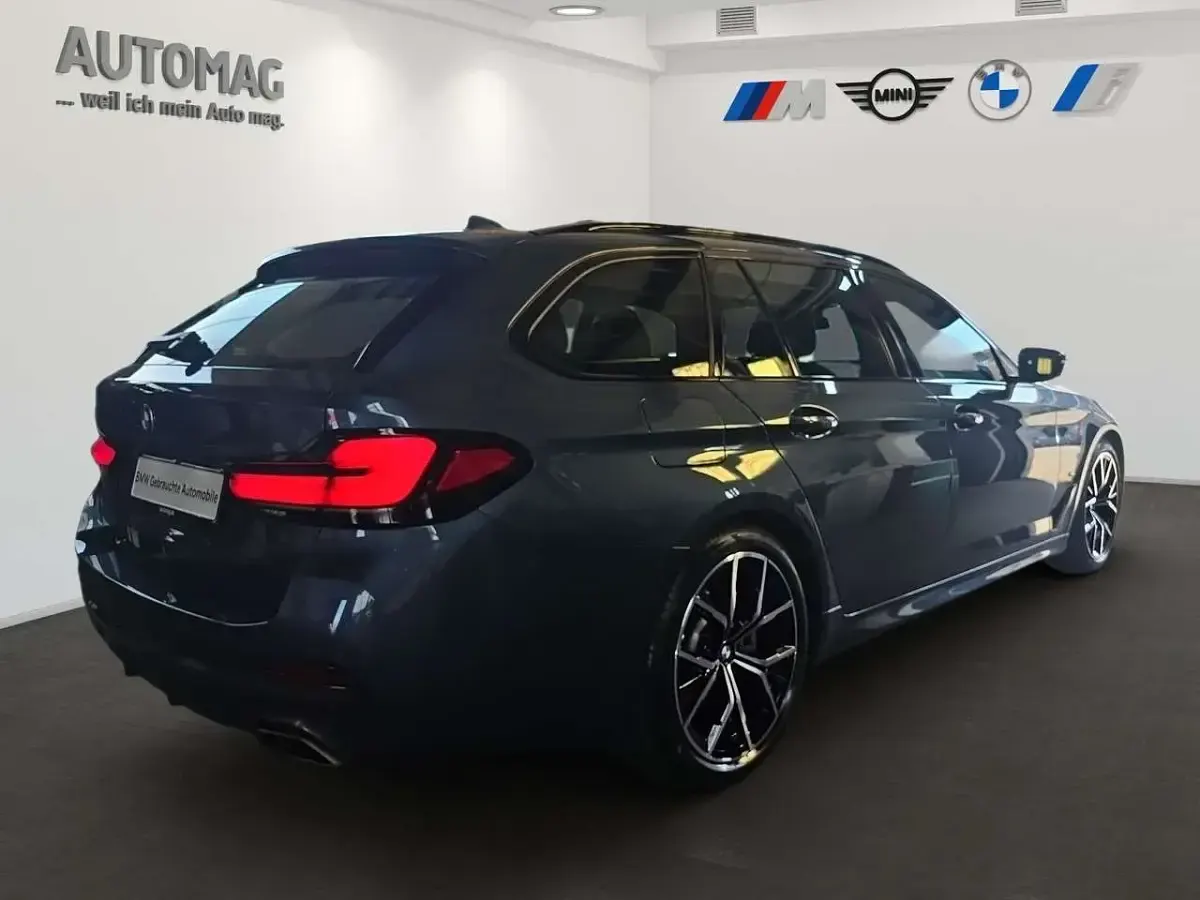 Gebraucht BMW 540 M Sport 340 PS (250 kW) 2023 Blau Limousine