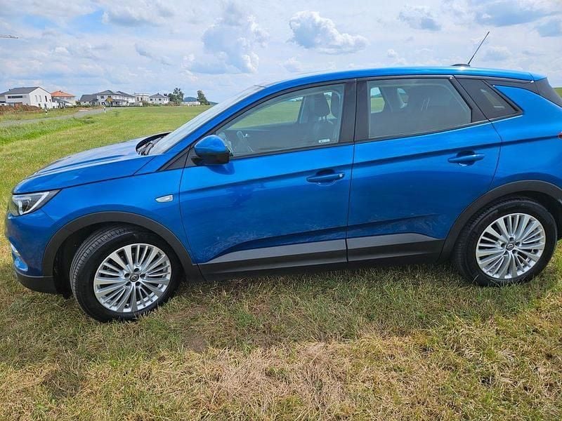 Blau Gebraucht 2018 Opel Grandland X SUV | 12.499 € (Guter Preis) - Bild 1/4