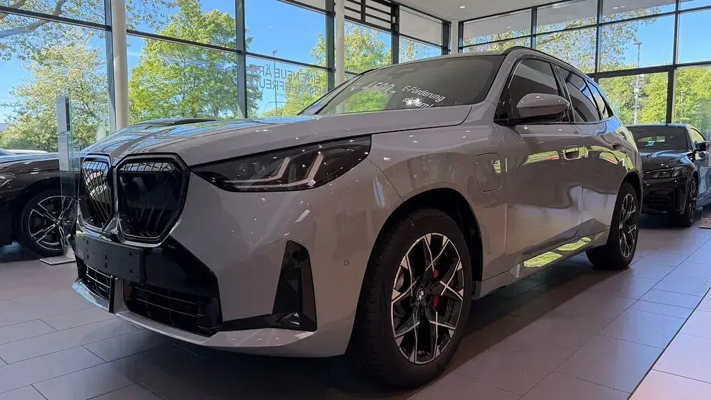 Nowe BMW X3 Performance 190 KM (139 kW) 2025 Szary SUV