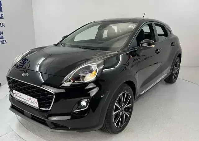 Używany Ford Puma Titanium 125 KM (91 kW) 2021 Czarny SUV