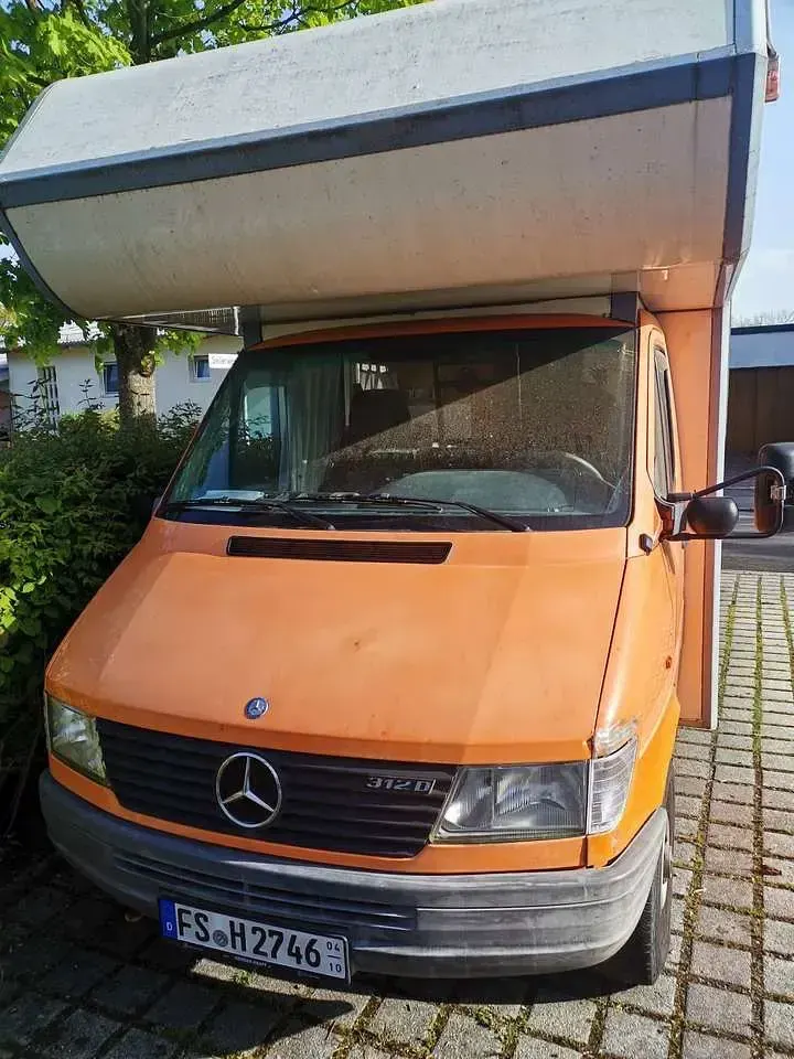Gebraucht Mercedes 200 122 PS (89 kW) 1995 Weiß Van