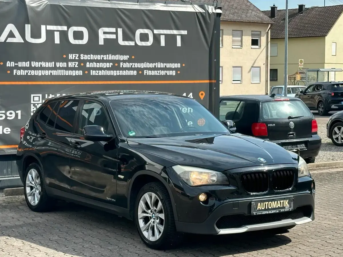 Gebraucht BMW X1 143 PS (105 kW) 2012 Schwarz SUV