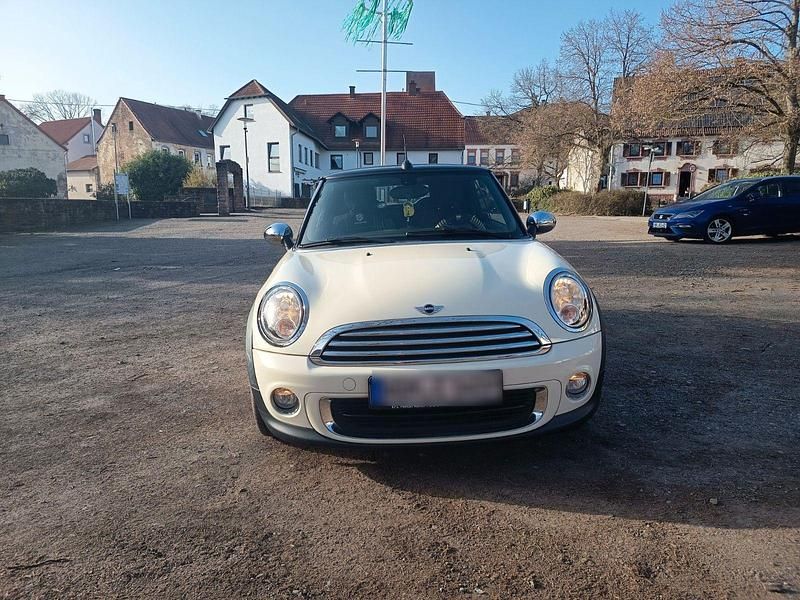 Gebraucht Mini ONE 98 PS (72 kW) 2014 Weiß Kleinwagen