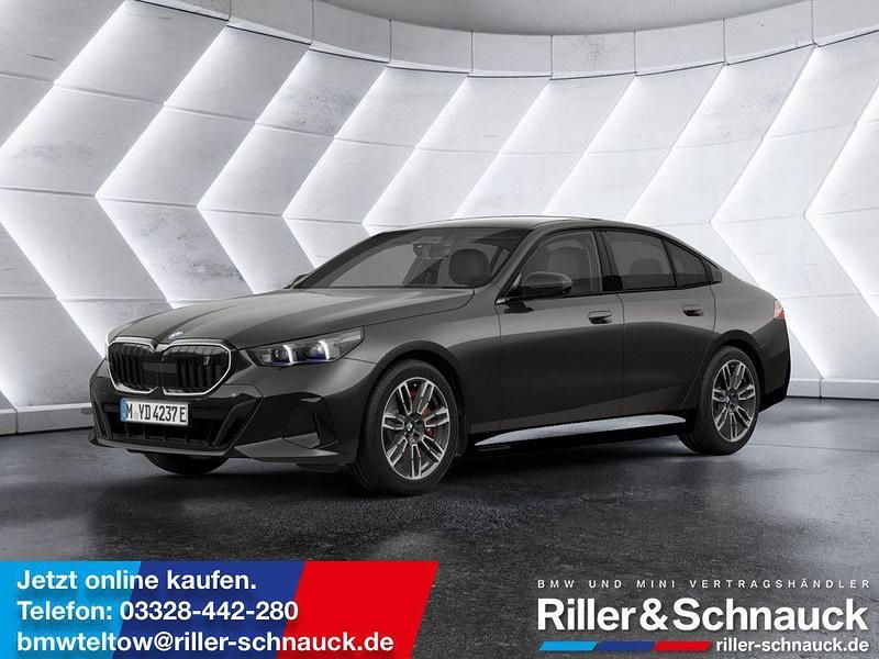 Grau Neu 2025 BMW i5 M Sport Limousine | 72.990 € (Fairer Preis) - Bild 1/4