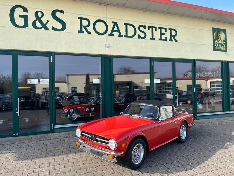 Rot Gebraucht 1976 Triumph TR6 Cabrio | 22.990 € - Bild 1/4