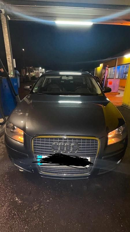 Schwarz Gebraucht 2009 Audi A3 Sportback Sport Kleinwagen | 4.800 € - Bild 1/4