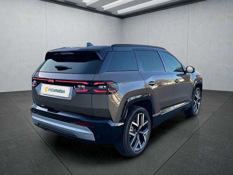 Neu Jeep Compass Summit 156 kW (213 PS) 2025 Braun SUV