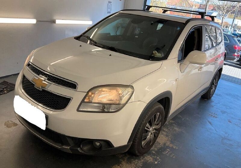 Weiß Gebraucht 2014 Chevrolet Orlando LT Van / Kleinbus | 6.999 € (Guter Preis) - Bild 1/4