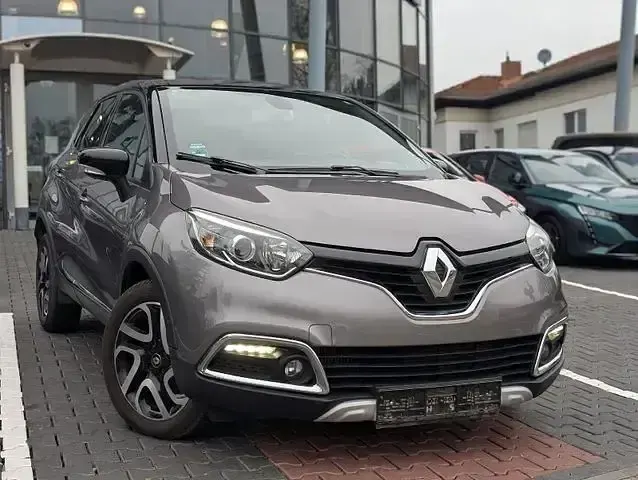 Gebraucht Renault Captur XMOD 132 PS (97 kW) 2017 Grau (metallic) SUV