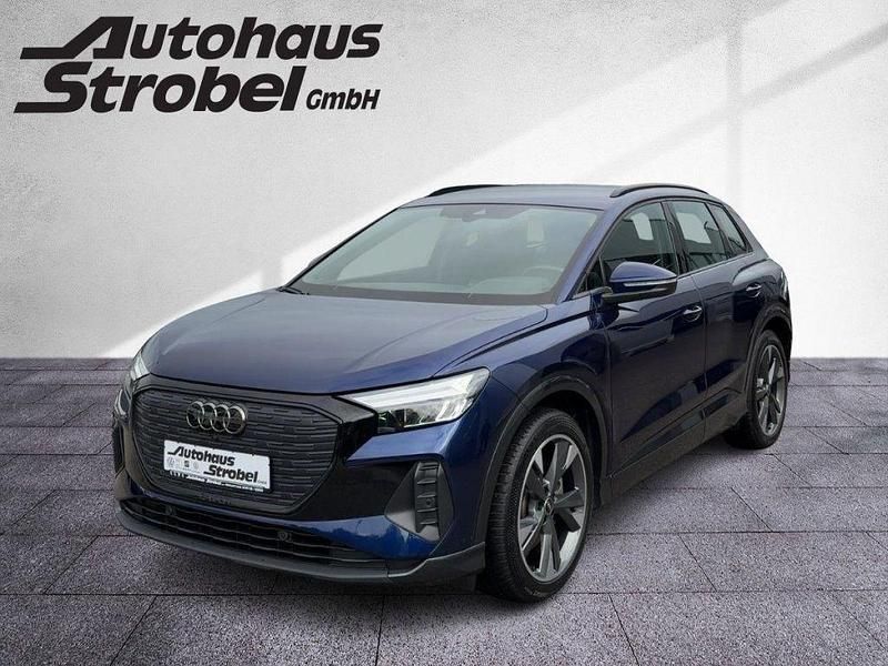 Gebraucht Audi e-tron 194 kW (265 PS) 2023 Navarrablau metallic (metallic) SUV