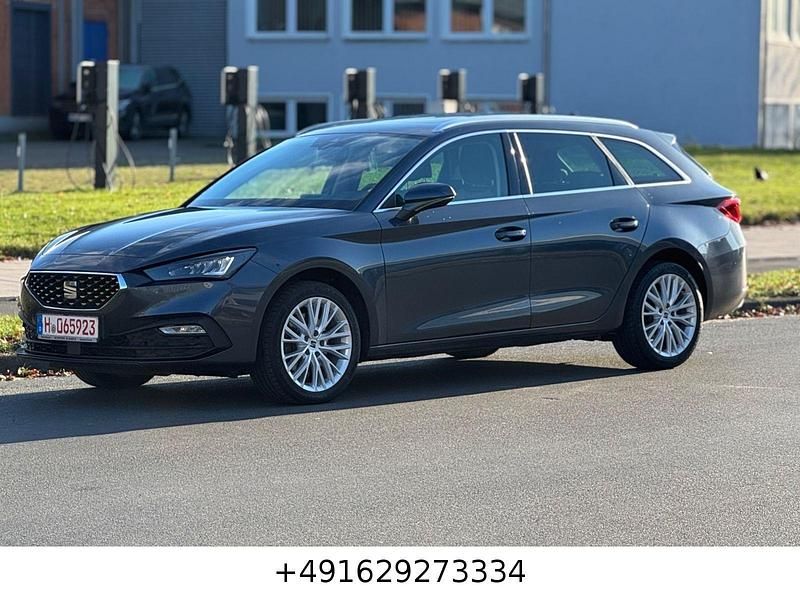 Grau Gebraucht 2021 Seat Leon XCELLENCE Kombi | 13.990 € (Guter Preis) - Bild 1/4