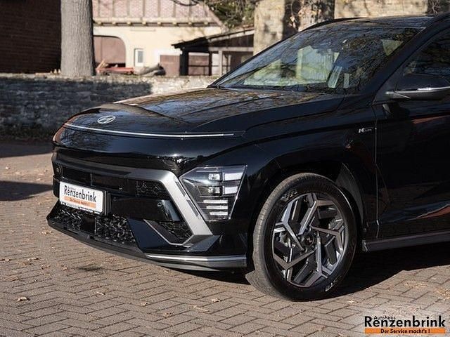Gebraucht Hyundai Kona N Line 141 PS (103 kW) 2024 Schwarz SUV