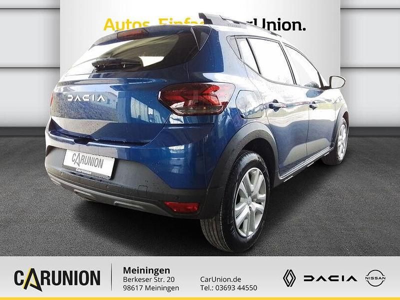 Gebraucht Dacia Sandero Expression 91 PS (66 kW) 2025 Blau Kleinwagen