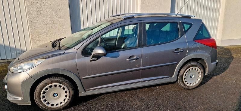 Gebraucht Peugeot 207 120 PS (88 kW) 2009 Grau Kombi