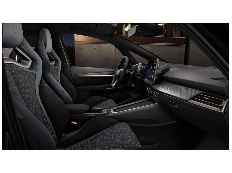 Neu Cupra Born VZ2 239 kW (326 PS) 2026 Dark forest Kleinwagen