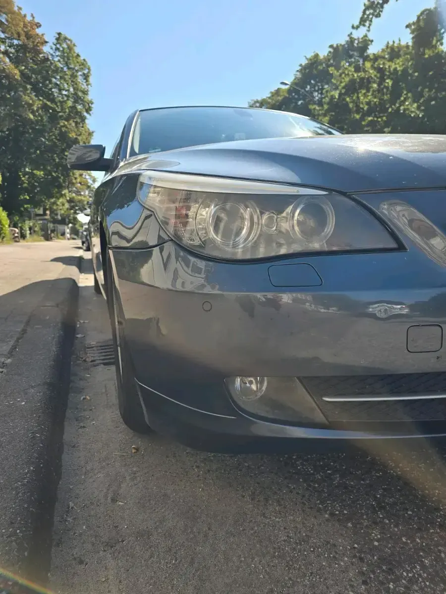Gebraucht BMW 523 190 PS (139 kW) 2007 Grau Limousine