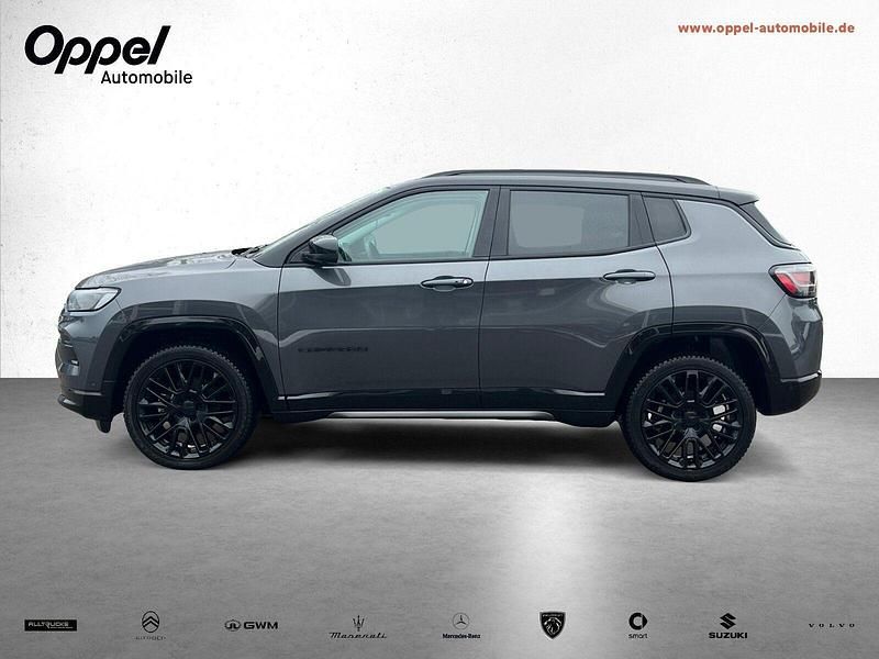 Second-hand Jeep Compass 131 CP (96 kW) 2023 Gri SUV